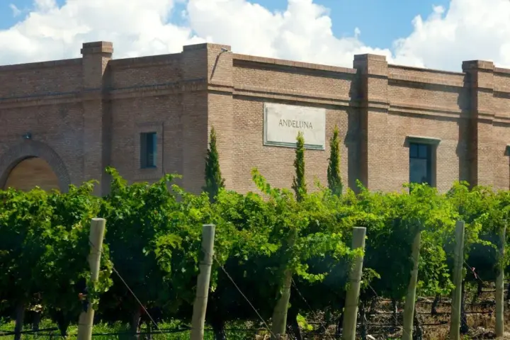 Presentation image of Andeluna