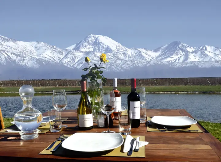 Presentation image of CAL Restaurante