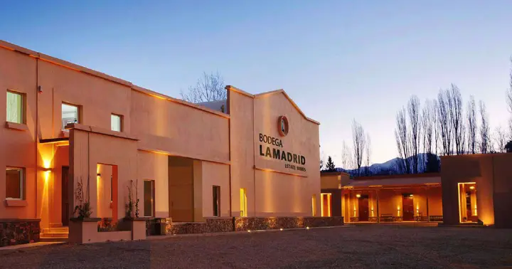 Imagem de apresentação de Lamadrid