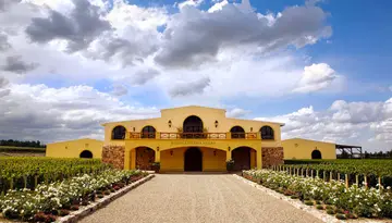 Presentation image of Piedra Negra
