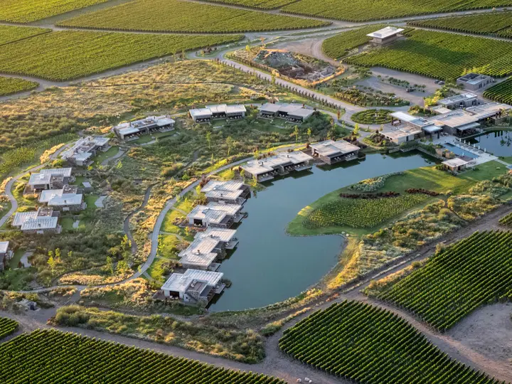 Imagen de presentación de The Vines Resort & Spa